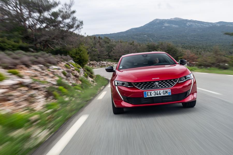  Peugeot 508 GT 2018 года  (WW) (фото 25 из 42)